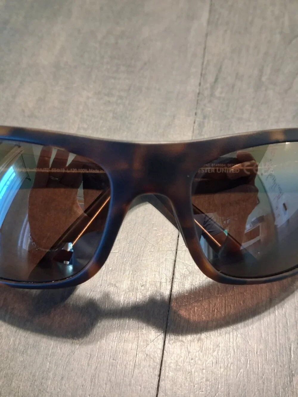 Maui Jim (MJ 202) Peahi Wraparound Sports Sunglasses w/ Original Case and Cloth